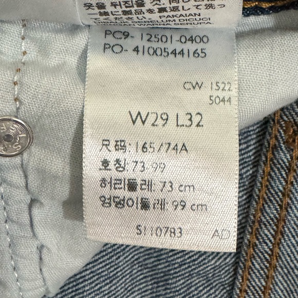 Levi’s 501 Straight Leg - Picture 2 of 3